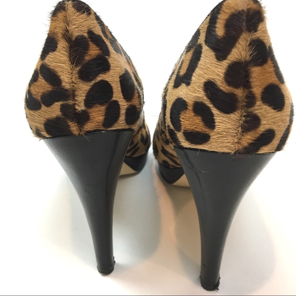 Calvin Klein leopard peep toe pump pony hair S 9.5 - Picture 5 of 5